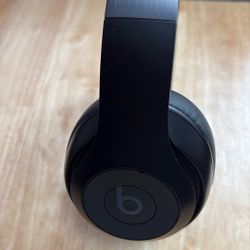 Beat Solo 4 Wearless 