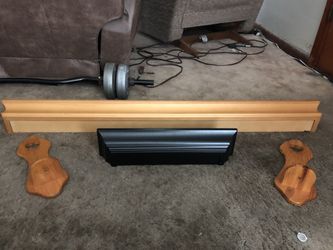 2nice shelves and 2 skones