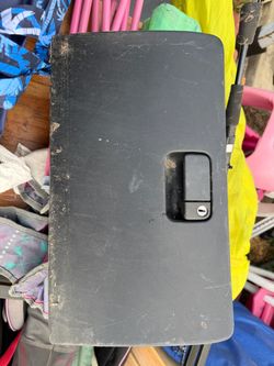 94-01 Acura Integra glove box