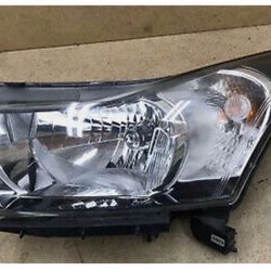 Chevy Cruze Headlight Assembly Both Sides 