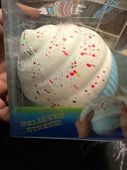 Jumbo Cupcake Squishy Stress Toy