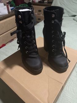 Steve Madden boots