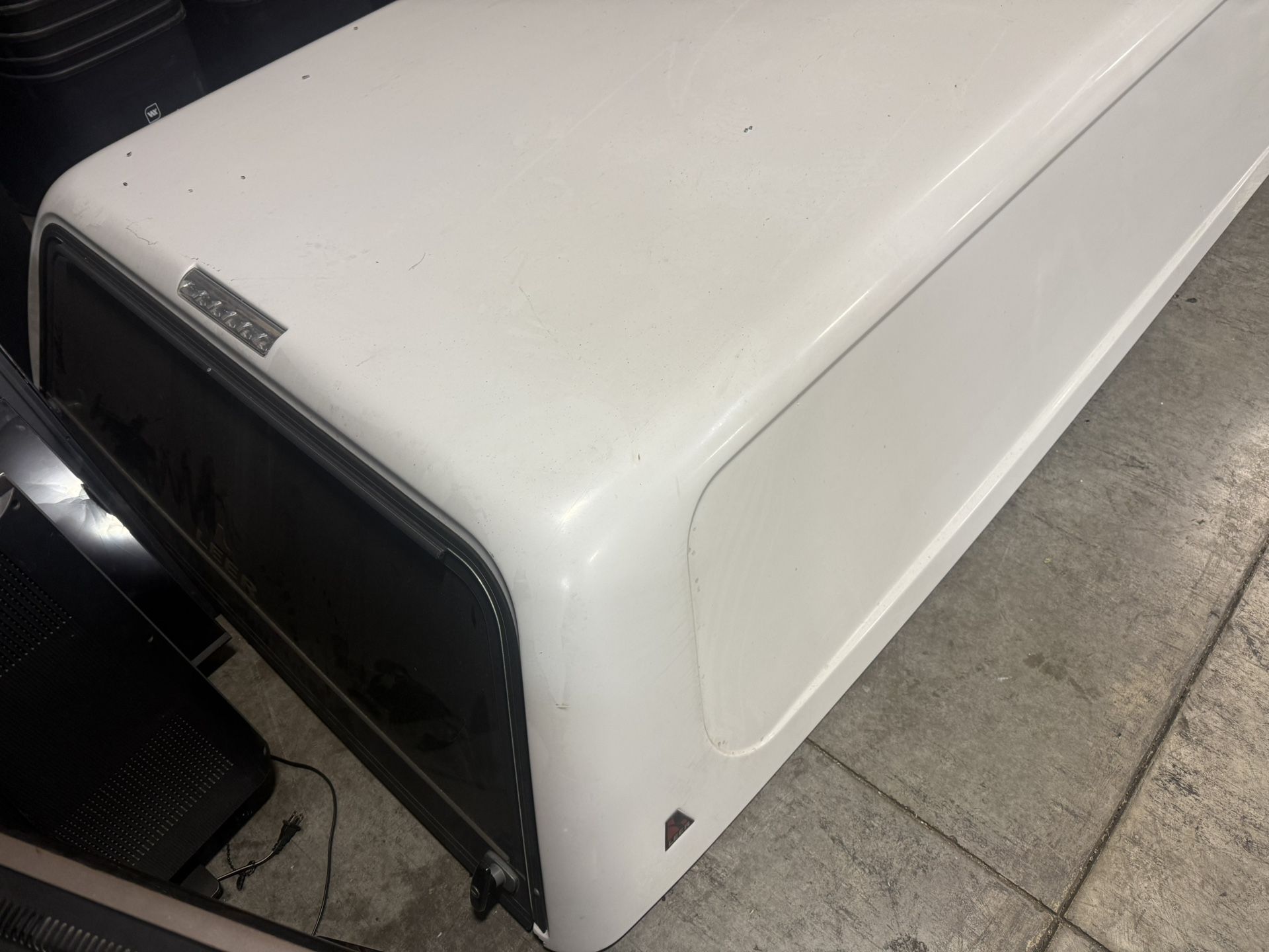 Leer Used 6.5' Fiberglass Cab High Truck Cap Topper with keys for the lock on window