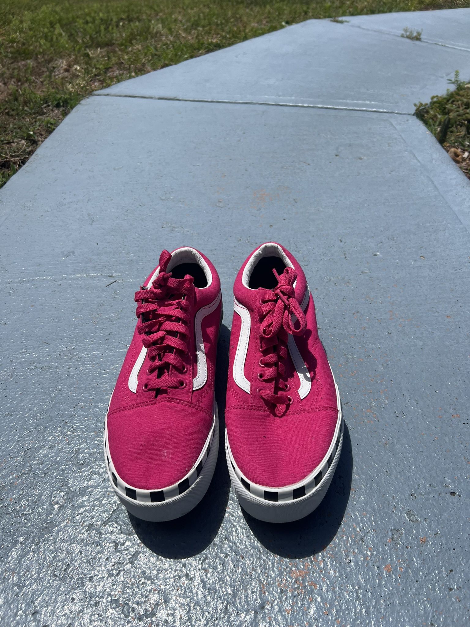 Vans Old Skool Stacked Logo Platform