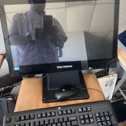 19” Touchscreen Desktop Computer Intel Corei3 3rd Gen 500gb 8gb Ram Win 10