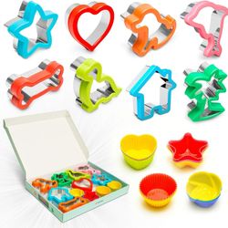 Sandwich Cutters for Kids - 8 Fun Shapes Plus Reusable Silicone Cupcake Cups - Cookie Cutter Set for Toddler Food - BRAND NEW IN BOX 
