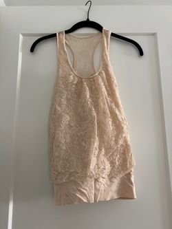 Woman lace express top