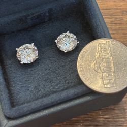 NEW 4.18 Carat TW Diamond Stud Lab Earrings E VVS2 With Certificates