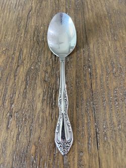 SSS Oneida Glossy Stainless BOURBON Floral Scroll PLACE SOUP SPOON 6 7/8"