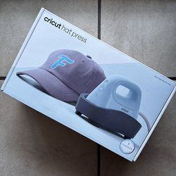 Cricut Hat Press - Brand New