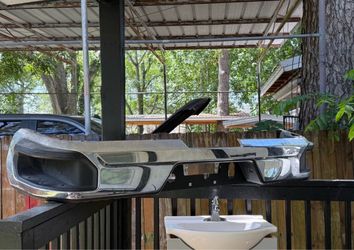 Chrome Car Rear Bumper Assembly and driver side assist