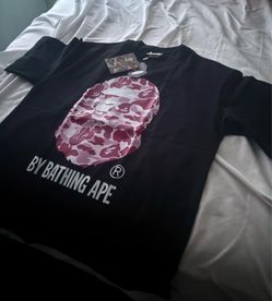 Bape T