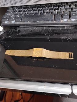 Lord and Lady vintage watch needs a battery