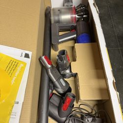 Dyson V7 animal+