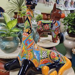 Talavera Large Giraffe 🦒Decoration For Indoor And Outdoor Gardening In "Casa Barajas Clay Pots #1 & Pottery" Cypress Ca.90630 