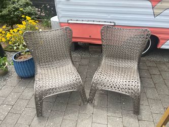 All-weather wicker patio chairs