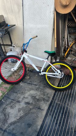 Throne bike