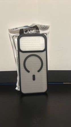 iPhone 17 pro Max magnetic case with 1 screen protector