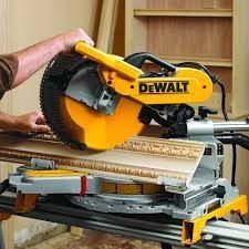 Dual Bevel Miter Saw 