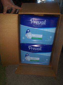 2 cajas de pañales 4 paquetes x caja con 18 x bolsa