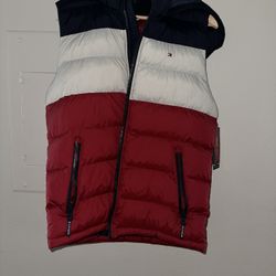 Tommy Hilfiger puffer vest size small