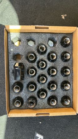 14 x 1.5 lugnuts