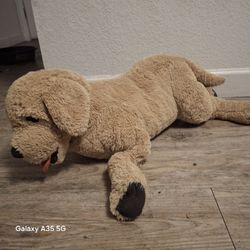 Plush Golden Retriever Dog Stuffed Toy – Life-Like and Cuddly
