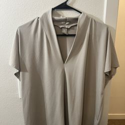 Women’s Blouses