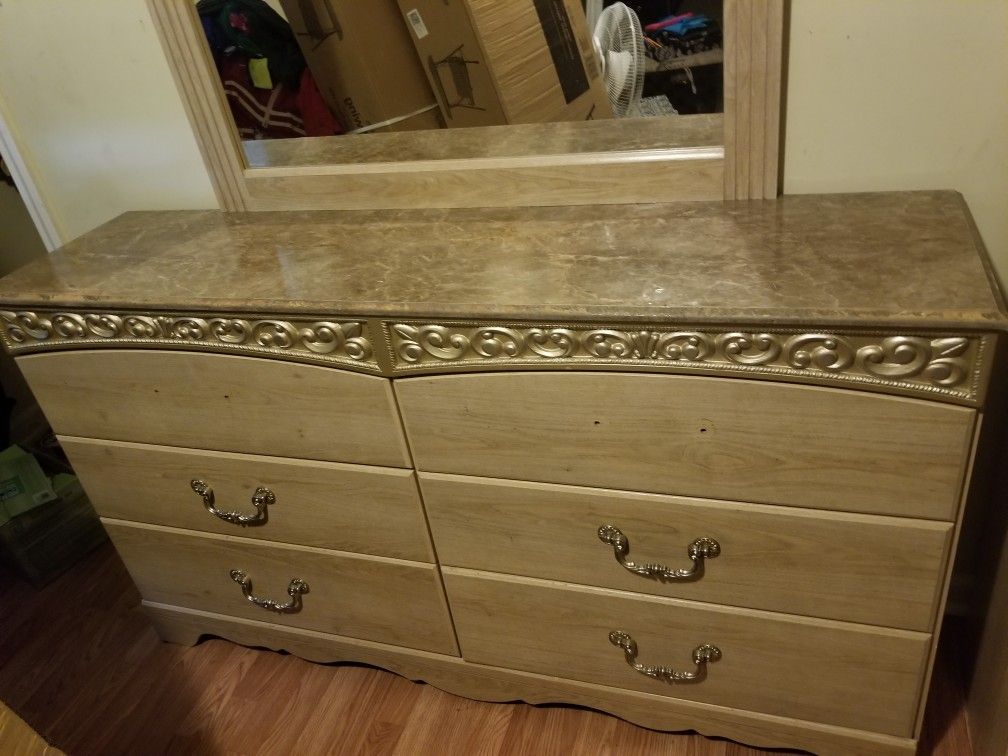 Catalina dresser 2024 by ashley furniture
