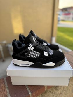 Jordan Retro 4 White Thunder Sizes 7M-12M