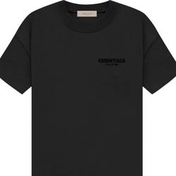 Black essential shirt
