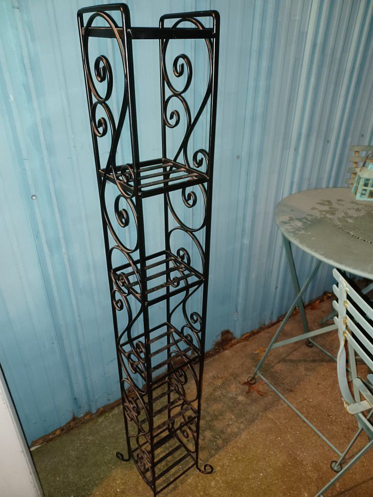 wrought iron stand 6by6in, 4 ft tall