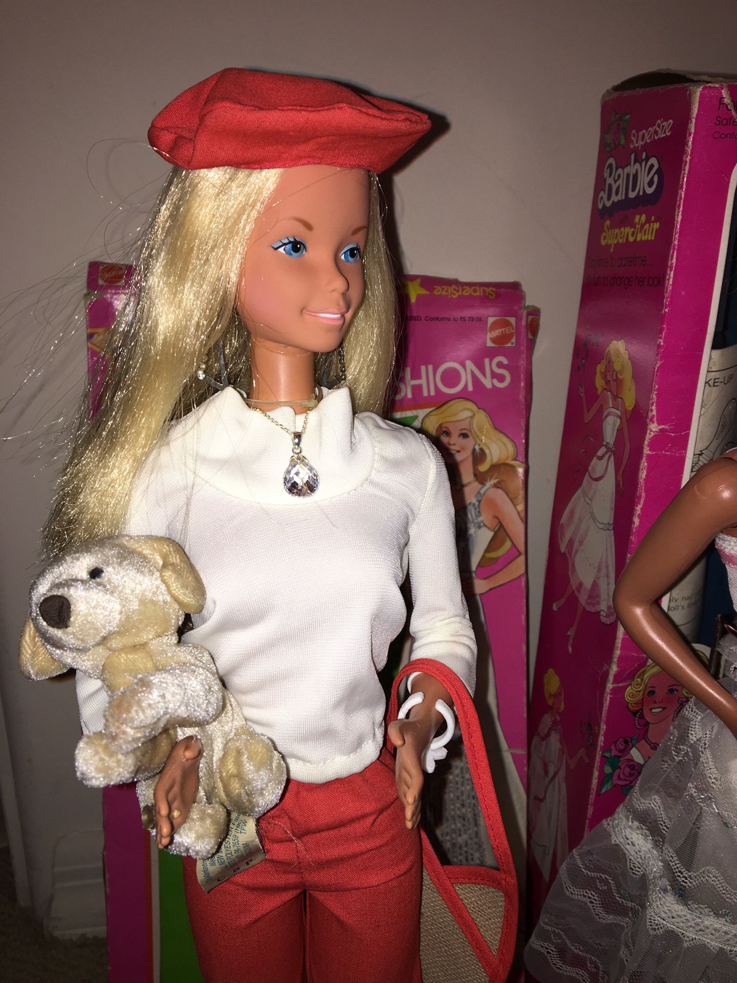 Supersize Barbie Christie 18 dolls and clothes for Sale in Fountain Hills, - OfferUp