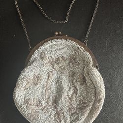 Edwarian-Victorian Antique micro-seed Beaded Floral White & Champagne Color Metal Closer & Chain Strap Small Purse. 