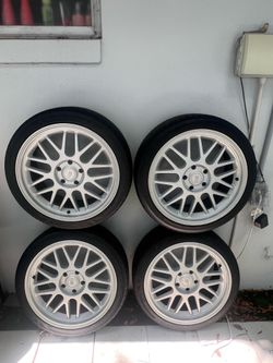 18” Aftermarket Wheels & Brand New Tires - Set of 4 - Excellent Condition