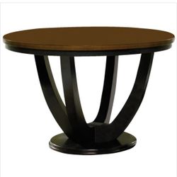 47” Round Dining Table 