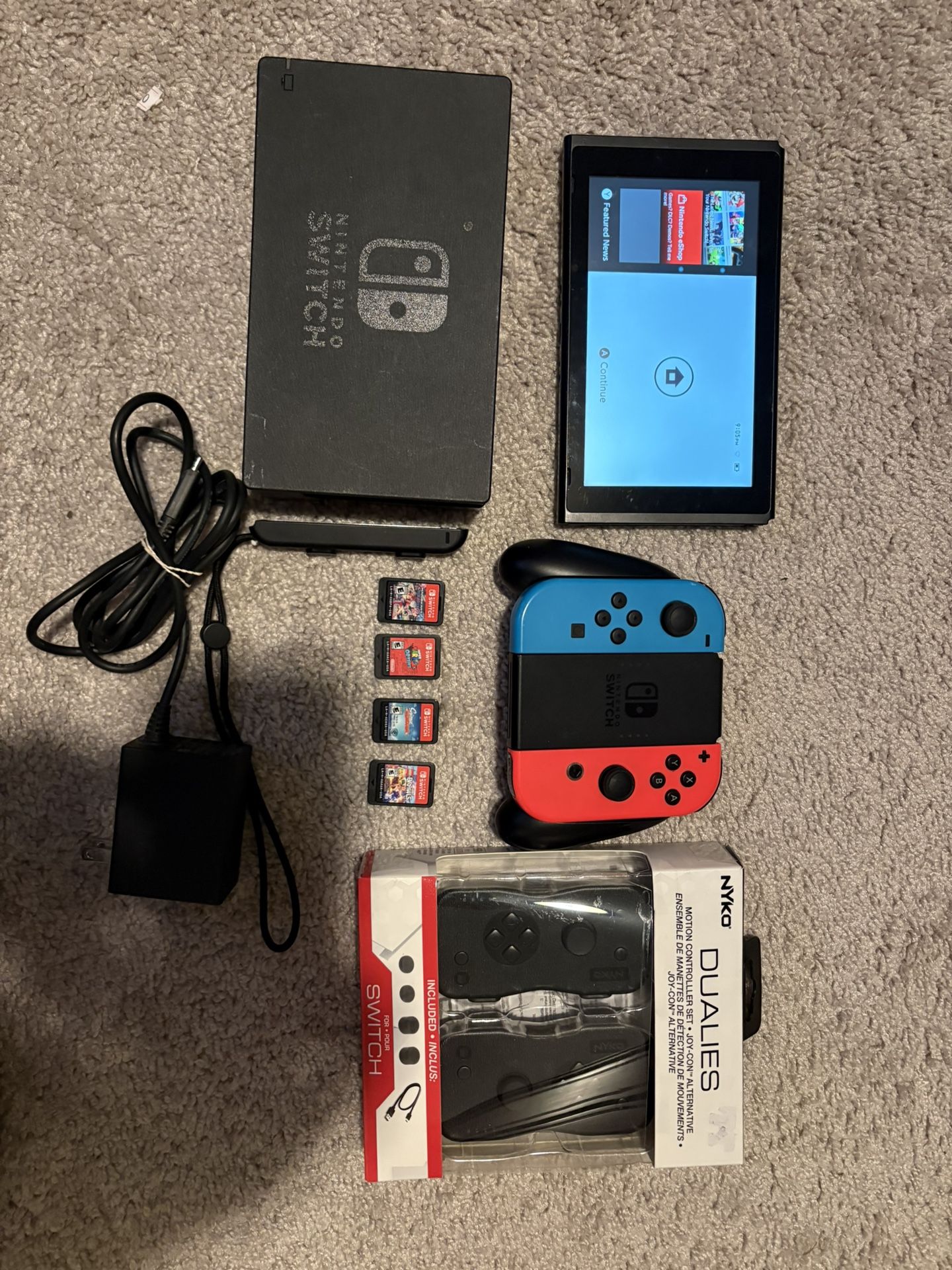 Nintendo Switch + 4 Games (hablo Espanol)
