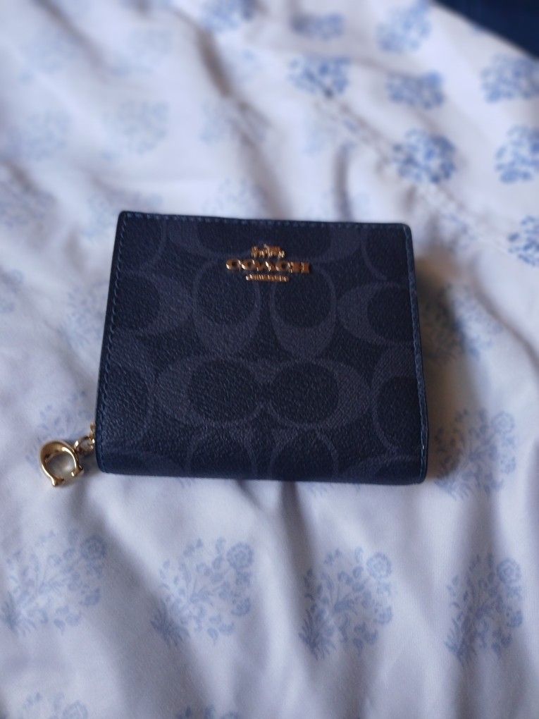 Coach Canvas Signature Small Wallet