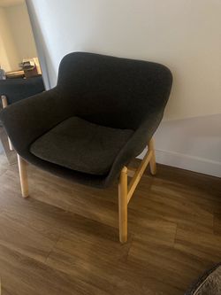 IKEA lounge chair ! Beautiful!