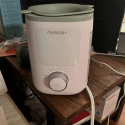 Bottle warmer momcozy