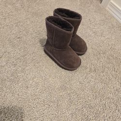 Baby Ugg Boots Size 6 New 