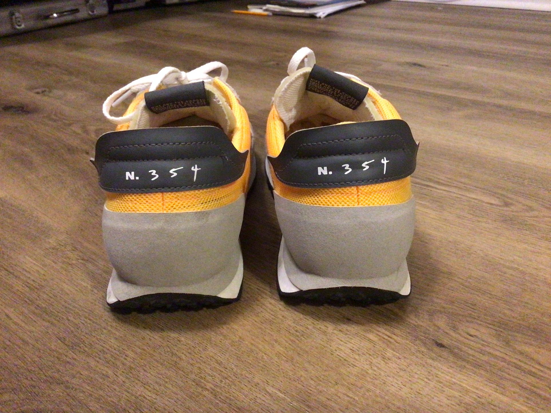 Nike Daybreak Type “laser Orange”