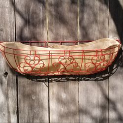 Metal Patio Wall Basket with new coco Liner