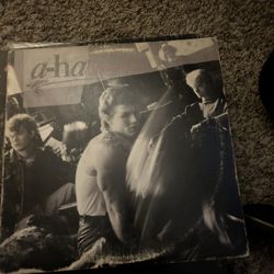 Cassette Tapes/Vinyls