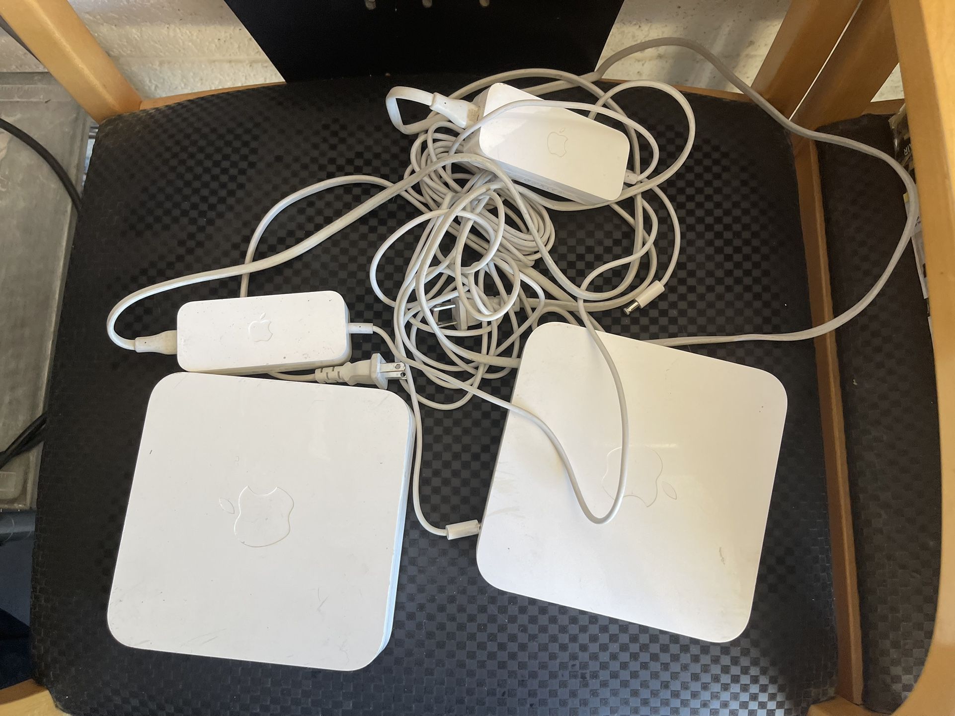 Apple WiFi Extenders