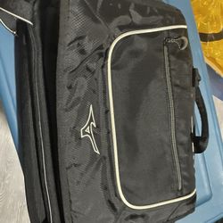 Mizuno bag multi pocket  