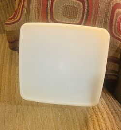 Vintage Tupperware Square Away