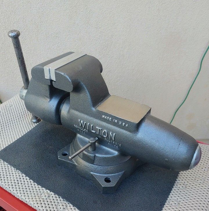 Excellent 100 Pounds 5 Inches Wilton Bullet Vise