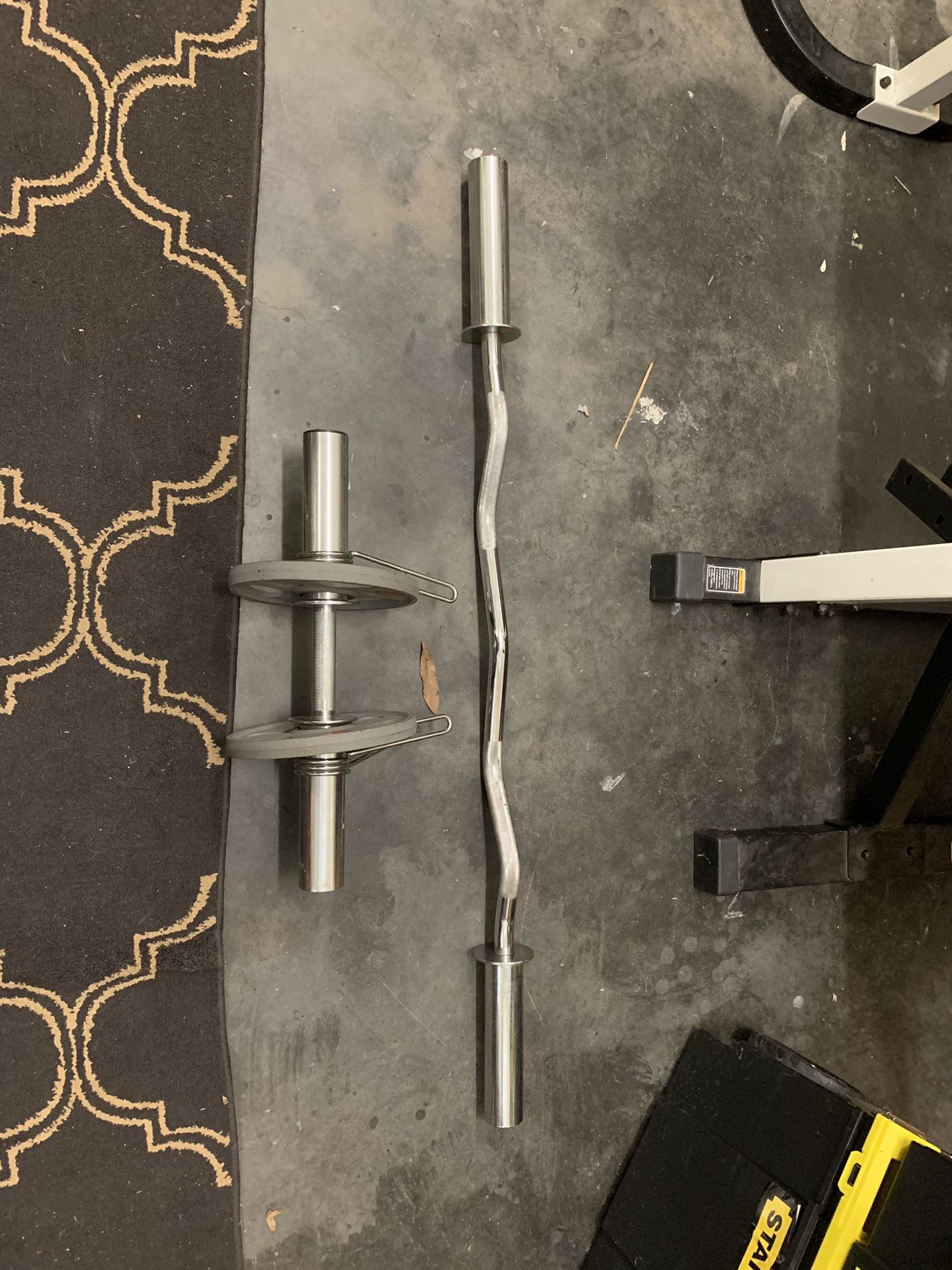 Full Home Gym Weight Set Weider 560) for Sale in Charlotte, NC
