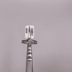 14kwg Womens Diam Ring